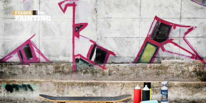 Hoe verwijder je graffiti van beton zonder het te beschadigen?